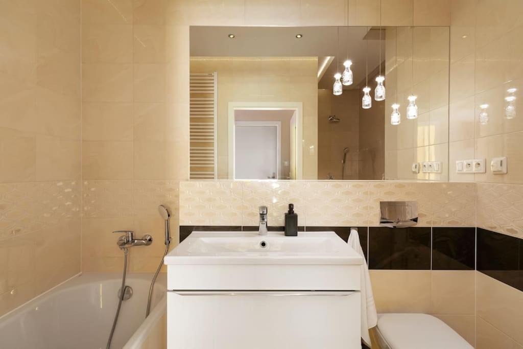 Appartement Chic Et Moderne Poznaň Exteriér fotografie